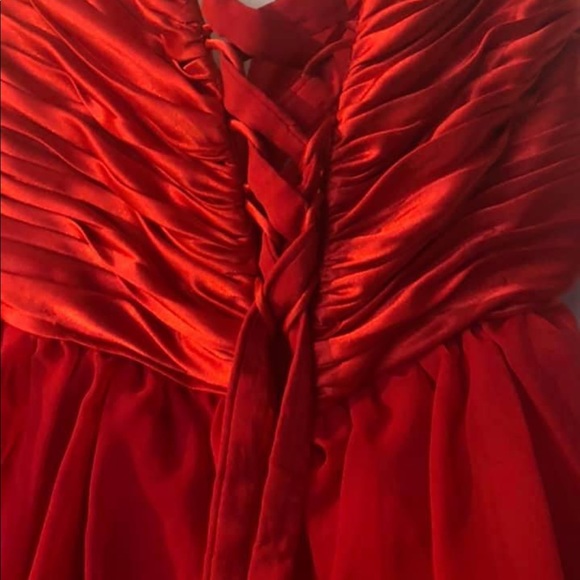 High-low strapless red prom dress - Picture 4 of 6